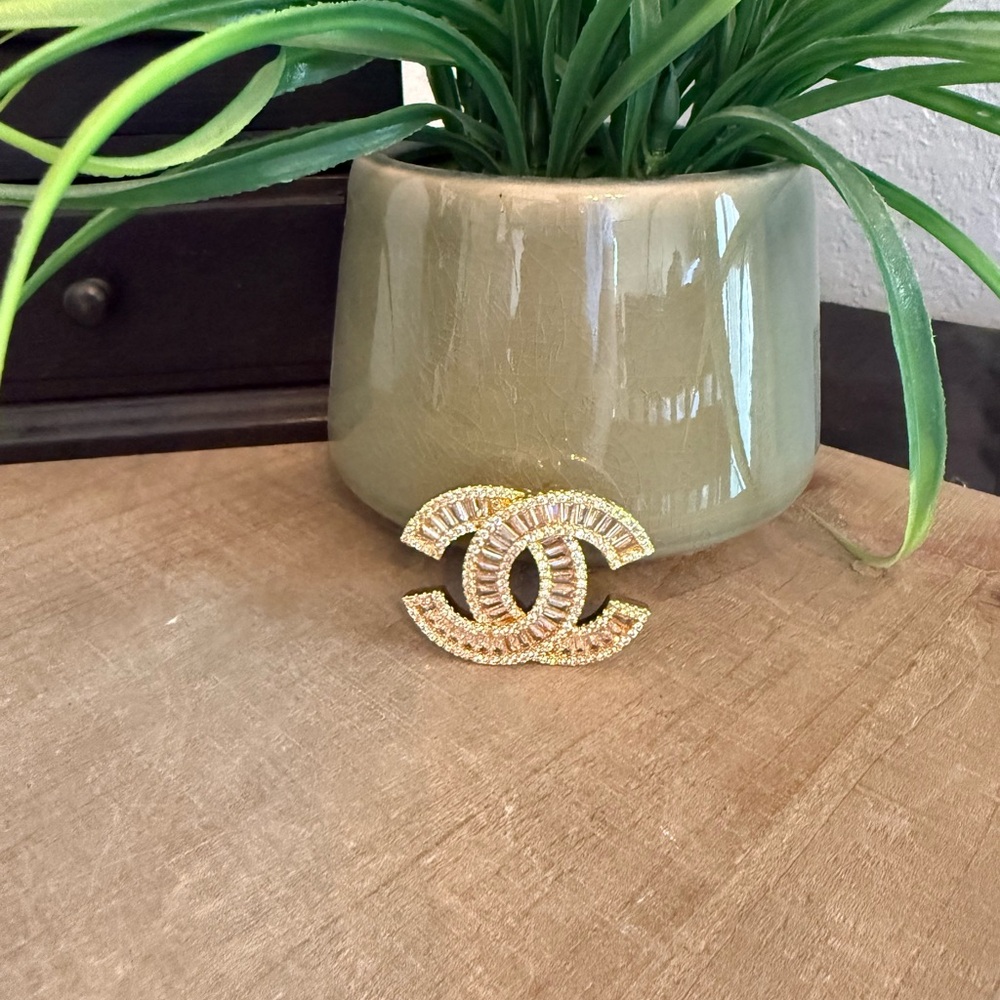 Gold Tone Crystal Double C Style Brooch/pendant Baguette Rhinestone Statement